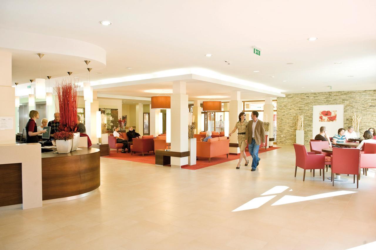 Lebens.Resort Ottenschlag ภายนอก รูปภาพ